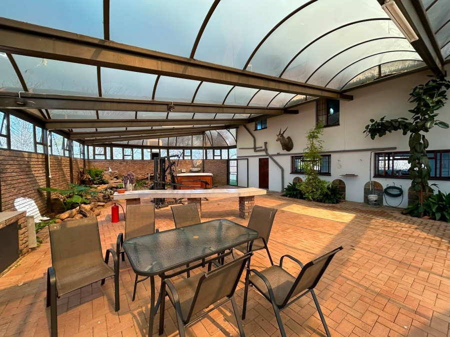 6 Bedroom Property for Sale in Potchefstroom Rural North West